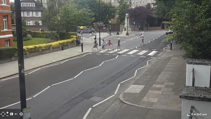 Лондон времето уеб камера ул. 'Аби Роуд' е известна с музикални студия 'Abbey Road Studios', 'Бийтълс' и 'Пинк Флойд', столица Англия, U.K. kamerite