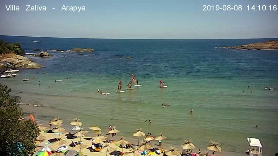 Къмпинг 'Арапя' времето уеб камера на живо нос, плаж, залив и къмпинг на Черно море, три залива за сърф до курорт Царево, област Бургас, kamera, live webcam