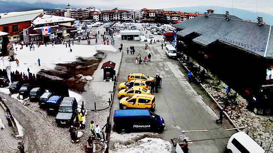 Банско уеб камера, времето на живо зимен ски курорт, център, станция на кабинков лифт, Пирин планина