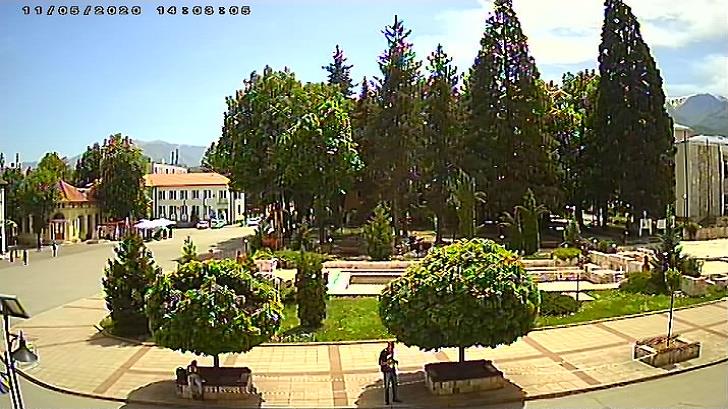 Берковица времето уеб камери на живо център, площад 'Йордан Радичков', улици трафик, област Монтана