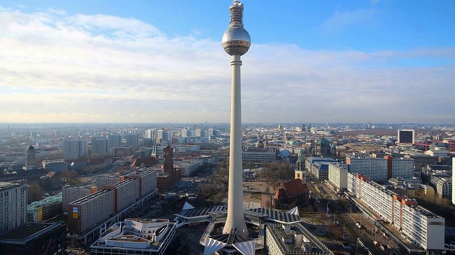 Берлин уеб камера столица Германия, времето на живо, център площад  'Александерплац', live camera Berlin, webcam Germany