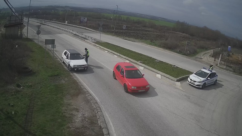 Хасково времето уеб камера кръгово, път за Кърджали, изход от квартал 'Македонски', улица трафик kamerite live webcam Haskovo, Bulgaria