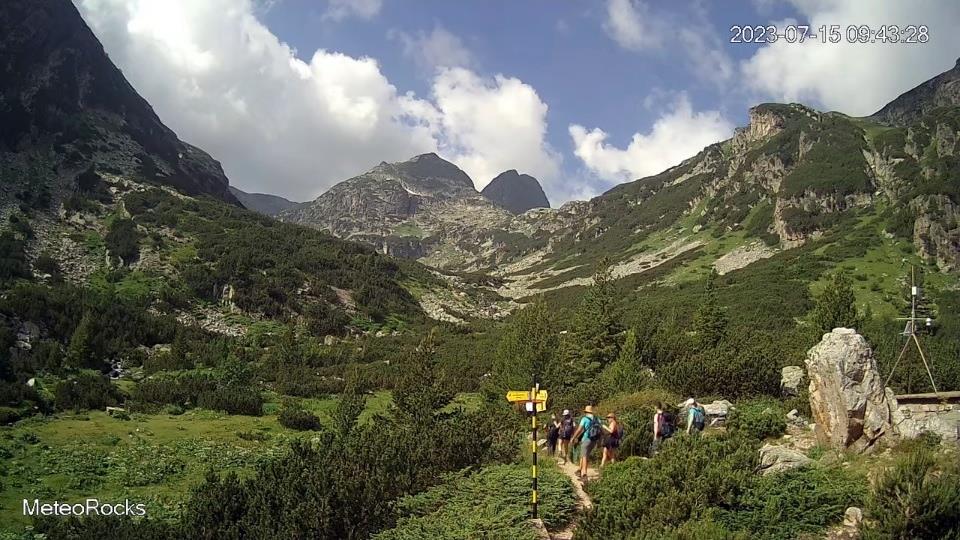 Хижа 'Мальовица' времето уеб камера на живо връх Рила планина, ски-писта влек, алпинизъм kamerite, live online camera hija malyovica