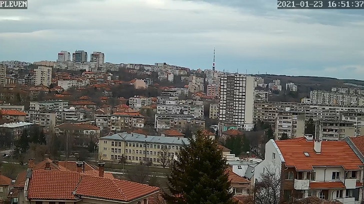 Плевен уеб камера времето на живо панорама над града, център трафик, градски парк live stream webcam