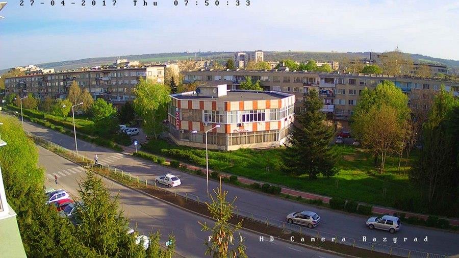 Разград времето, на живо, уеб камера, квартал Житница, улица трафик, бул. 'Априлско въстание', България, live webcam
