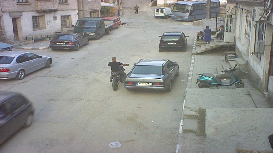 с. Рибново уеб камера на живо времето център, площад 'Въбела' улица, до Гоце Делчев, област Благоевград, Родопи планина