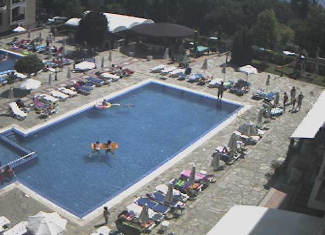 Златни пясъци Варна времето уеб камера на живо басейн хотел комплекс Бендита, курорт плаж Черно море, live camera Bendita hotel